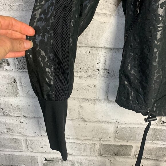Zyia Active Windbreaker Black Cheetah Print Full Zip Hooded UtilityJacket - Picture 5 of 14